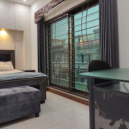 Fully Serviced Holiday Home Near Lahore Ring Road 外观 照片