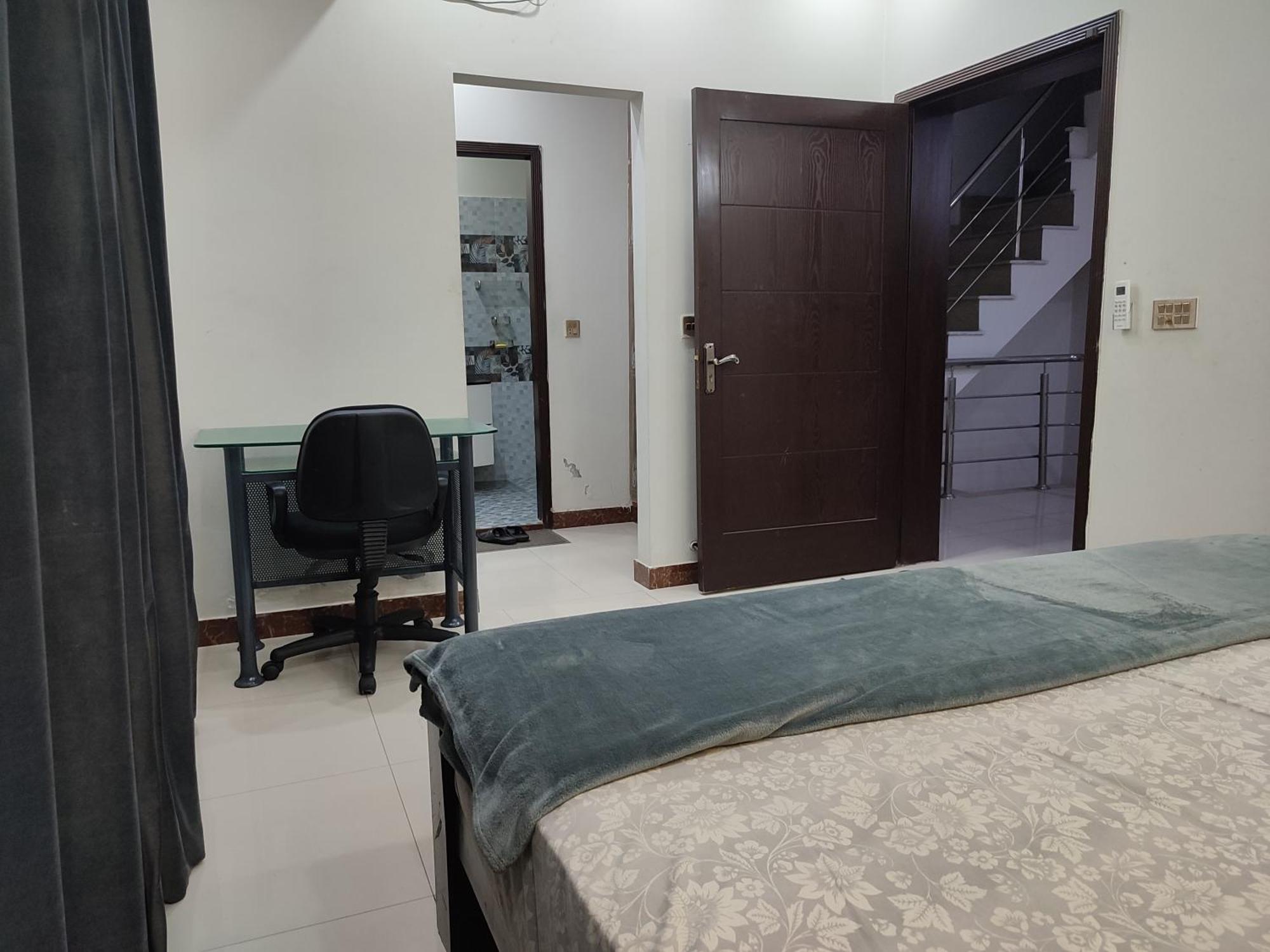 Fully Serviced Holiday Home Near Lahore Ring Road 外观 照片